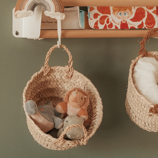 Basket with rope handles