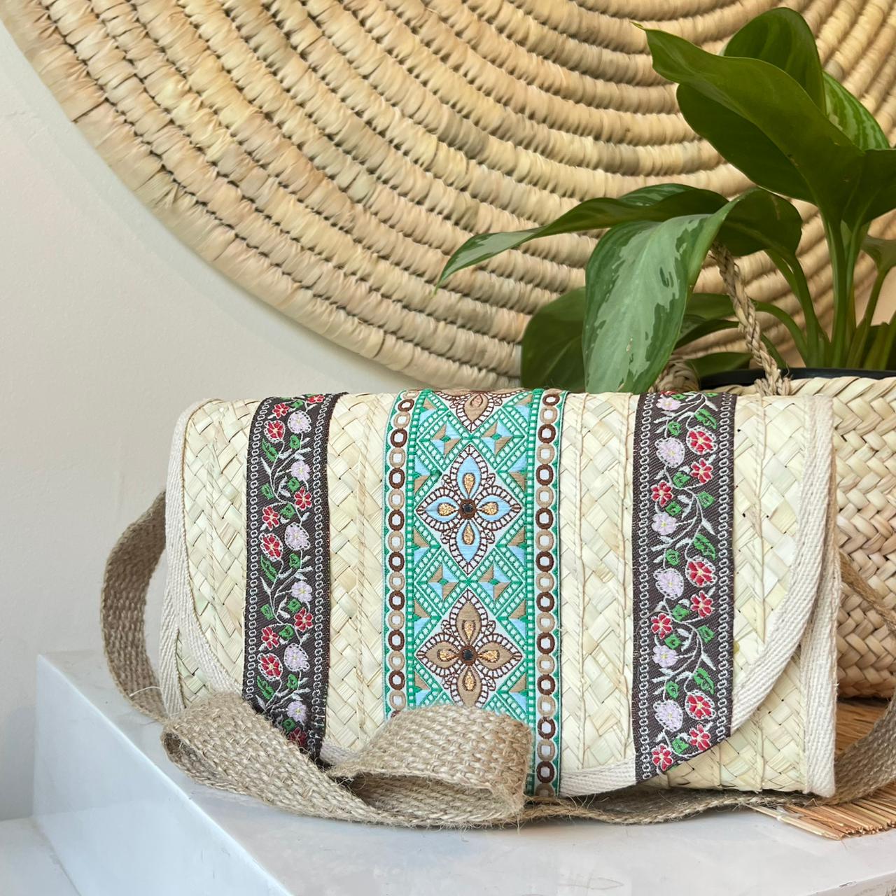Mint oasis cross bag