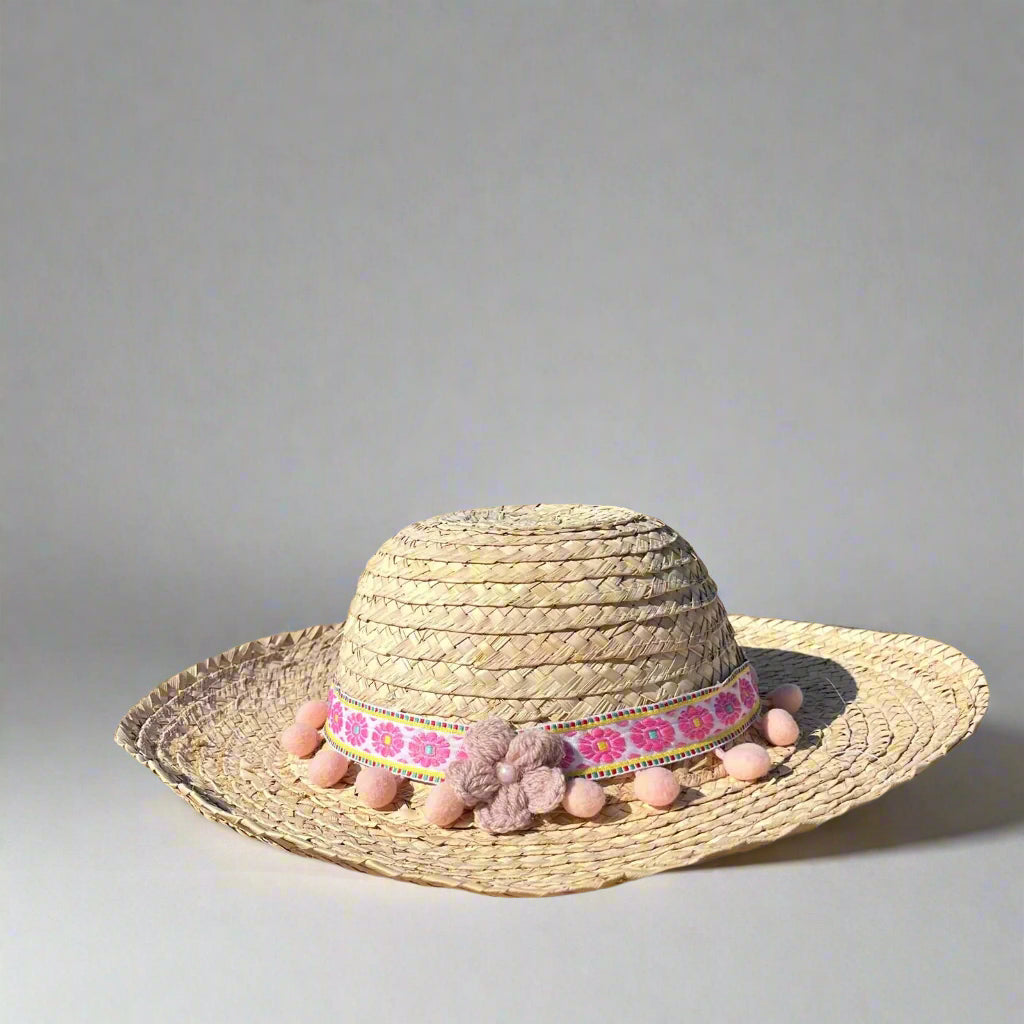 Pinky bloom hat