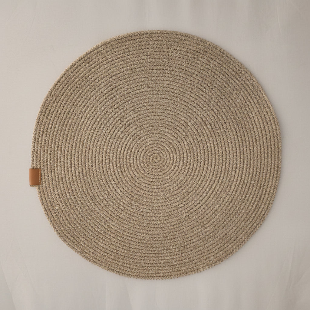 Round cotton rope placemat by Khoos