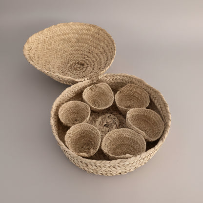 Palm basket set with nesting bowls, top view — Khoos