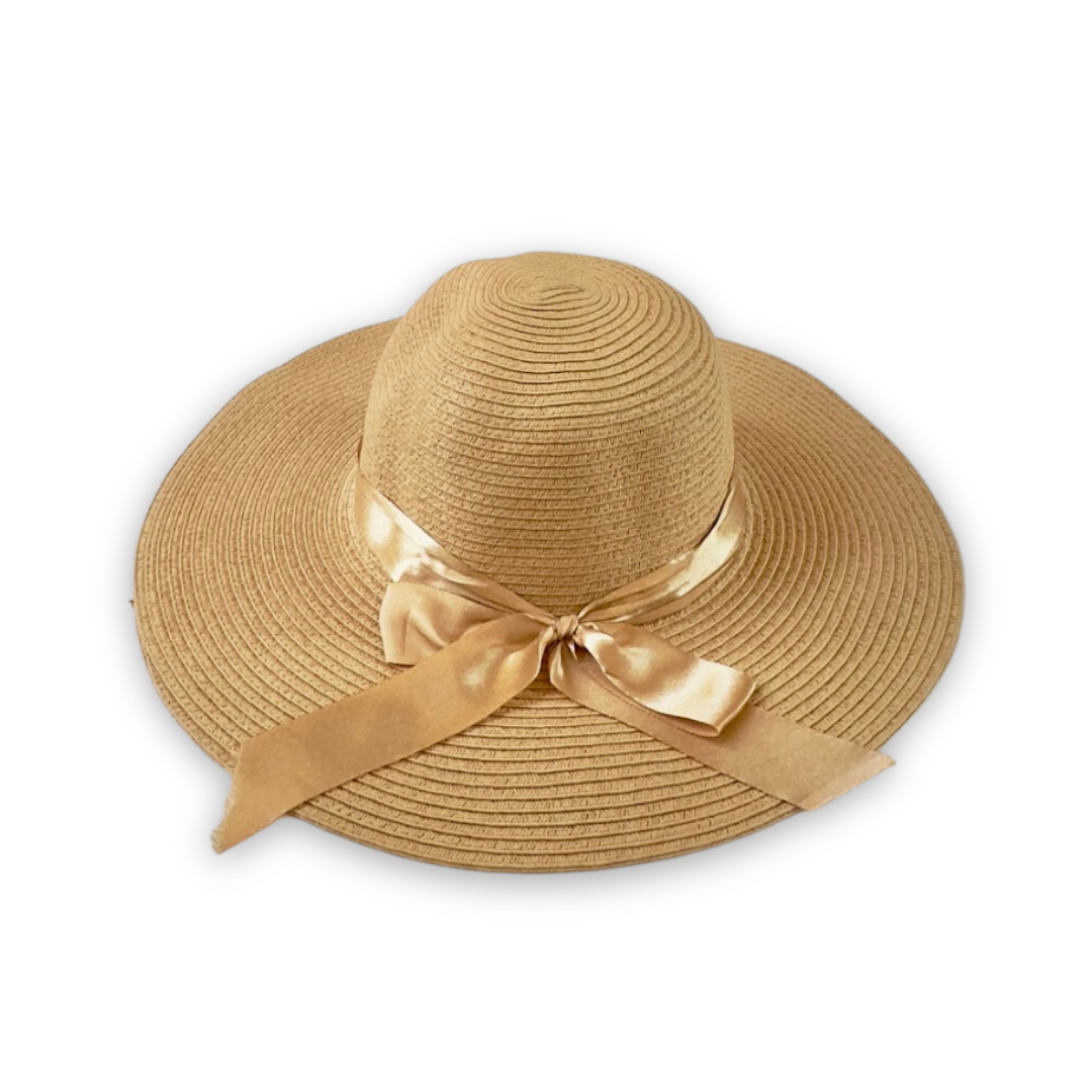 Floppy beach hat