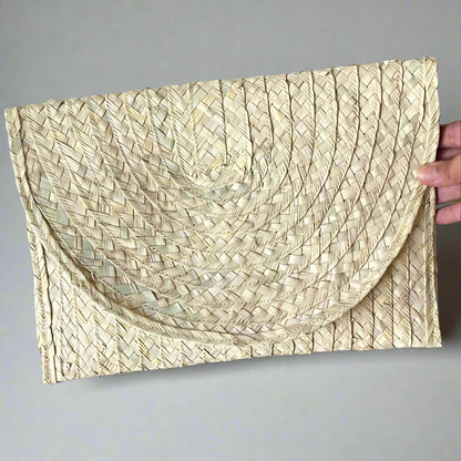Sana handwoven clutch bag — Khoos