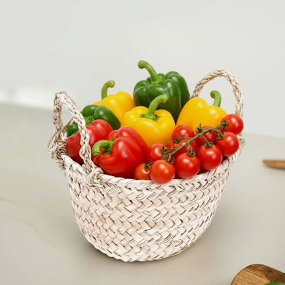 Basket with rope handles